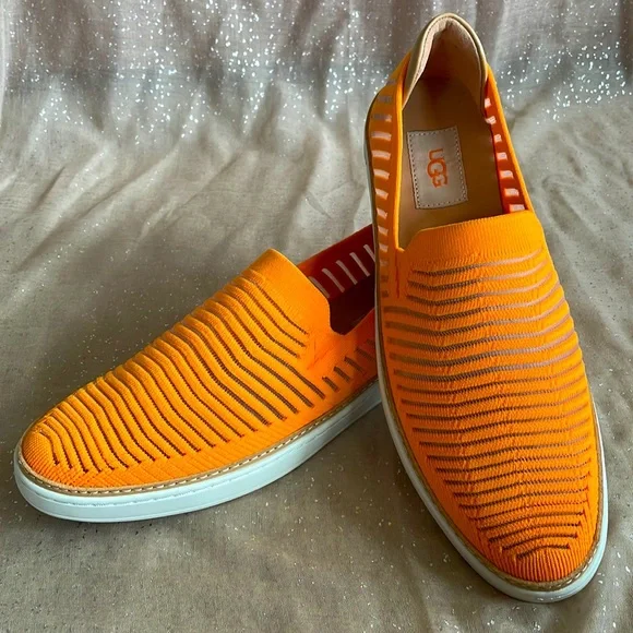 Brand New UGG Sammy Breeze Slip-On Bright Neon Orange Sneakers - Picture 4 of 16